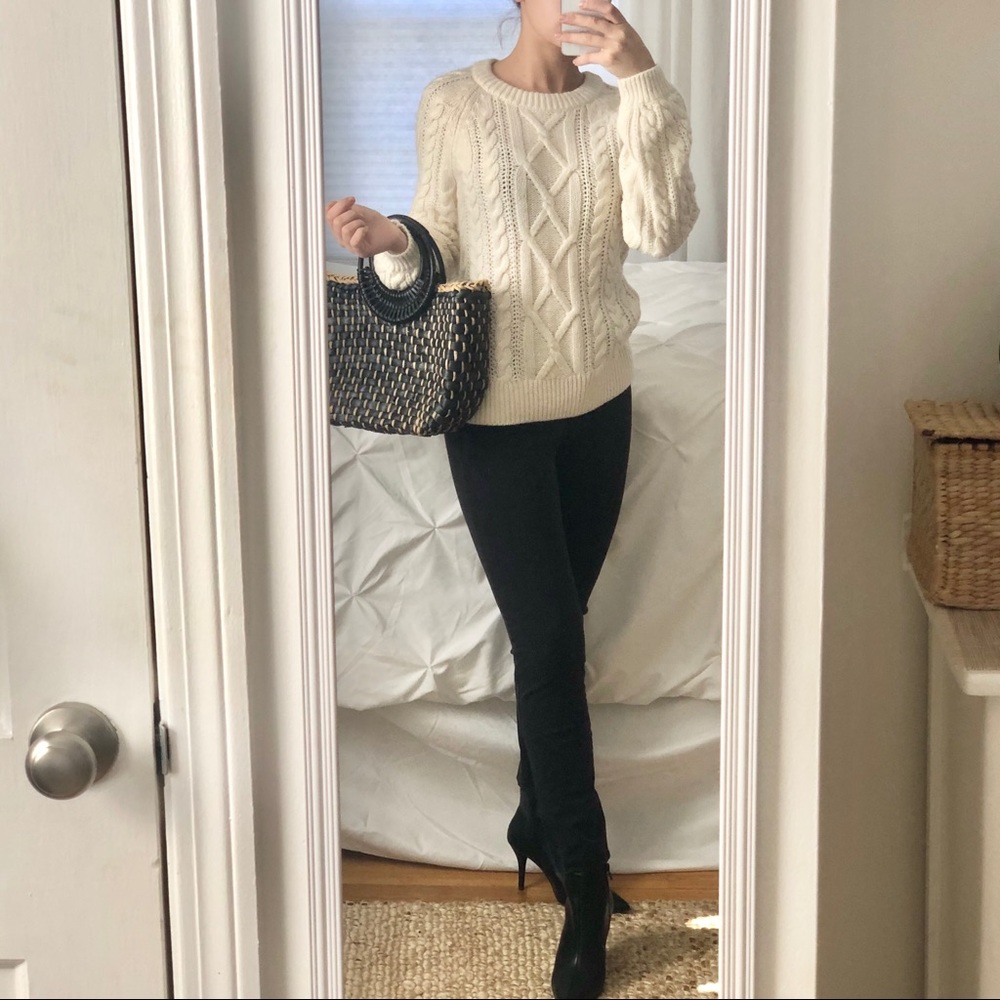NWOT Abercrombie & Fitch Cable Knit Sweater